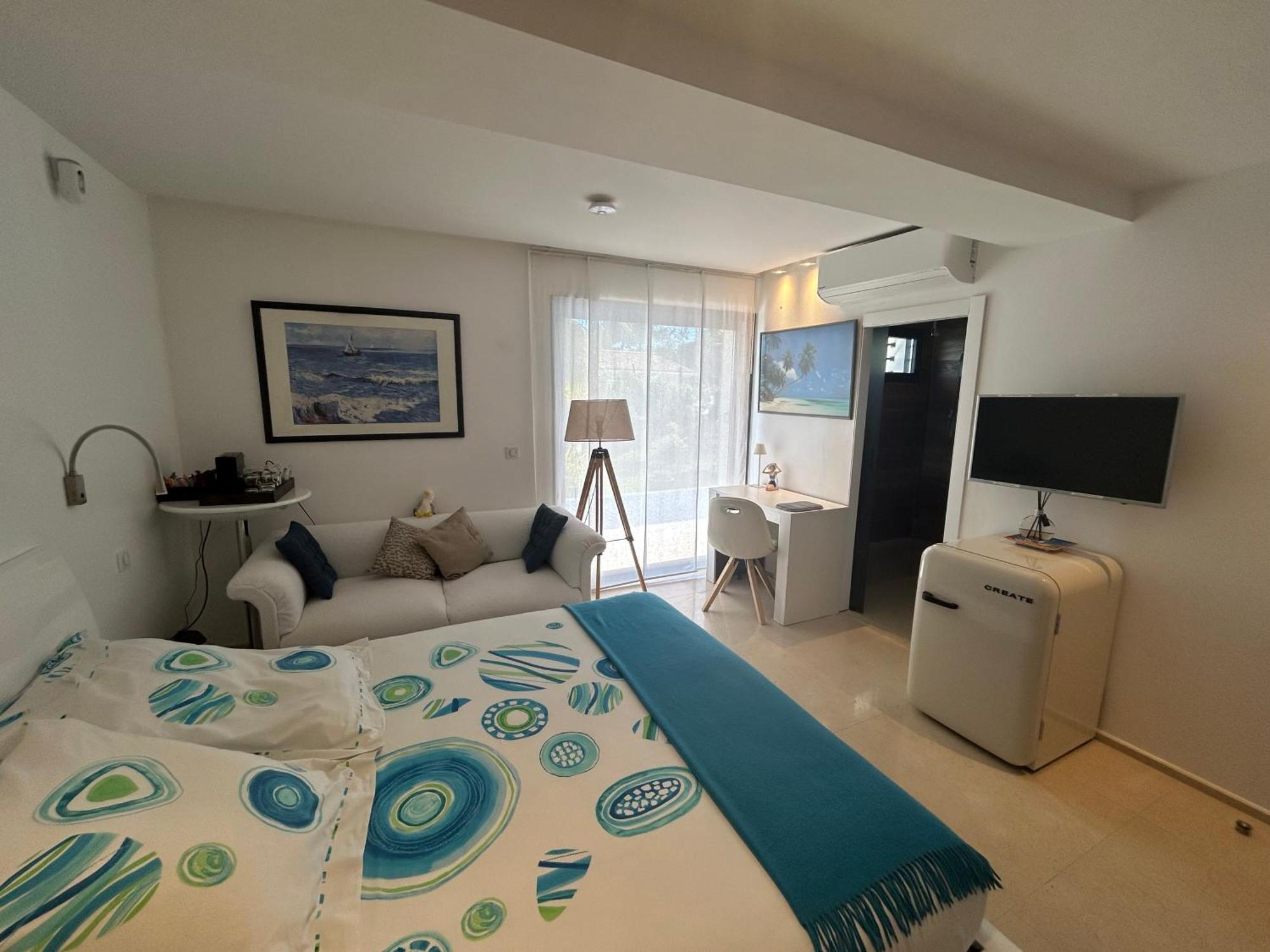 Cottage Marin Avec Vue Mer Nice Bagian luar foto